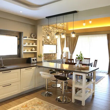 Gueney Villa