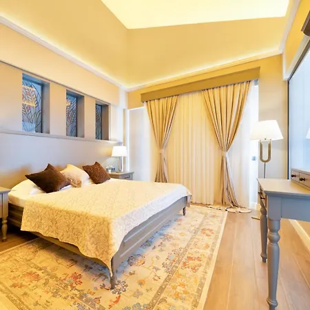 Gueney Villa *